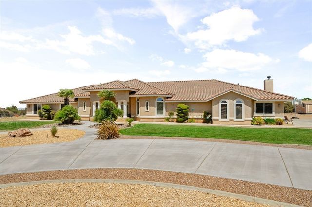 8289 Alta Mesa Road, Oak Hills, CA 92344