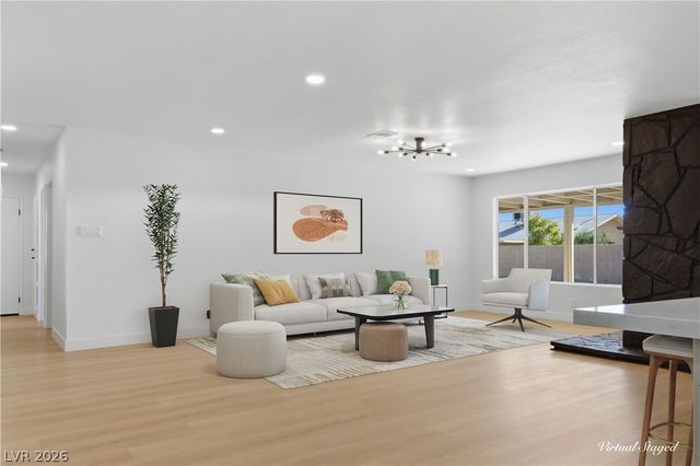 5184 Merrill Circle, Las Vegas, NV 89120
