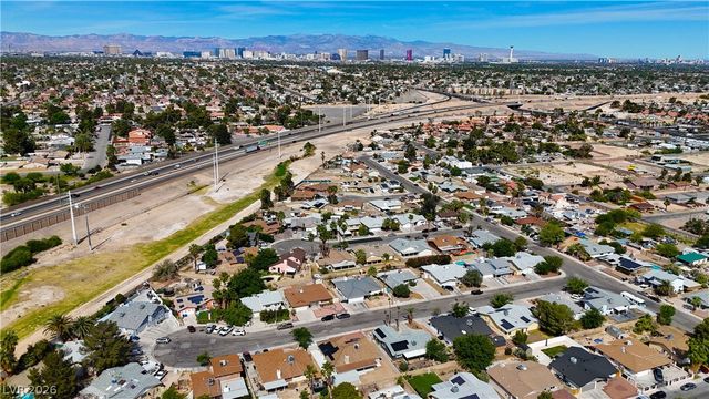 5184 Merrill Circle, Las Vegas, NV 89120