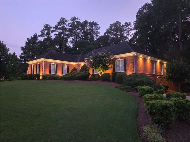 2691 Wellington Way, Conyers, GA 30013