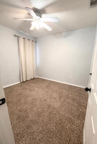 208 creek point Lane, Mansfield, TX 76002