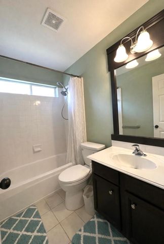 208 creek point Lane, Mansfield, TX 76002