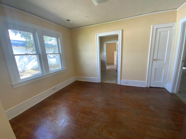 65 Highland Avenue, Sumter, SC 29150