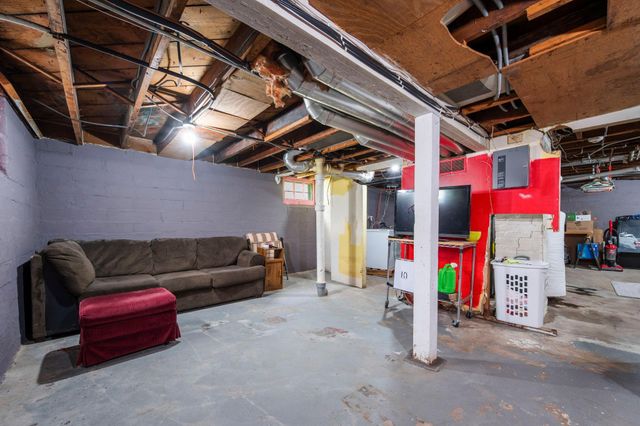 3454 Logan Avenue N, Minneapolis, MN 55412