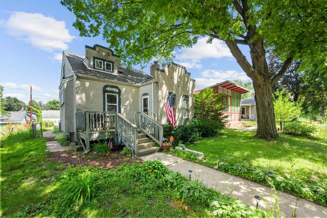 3454 Logan Avenue N, Minneapolis, MN 55412