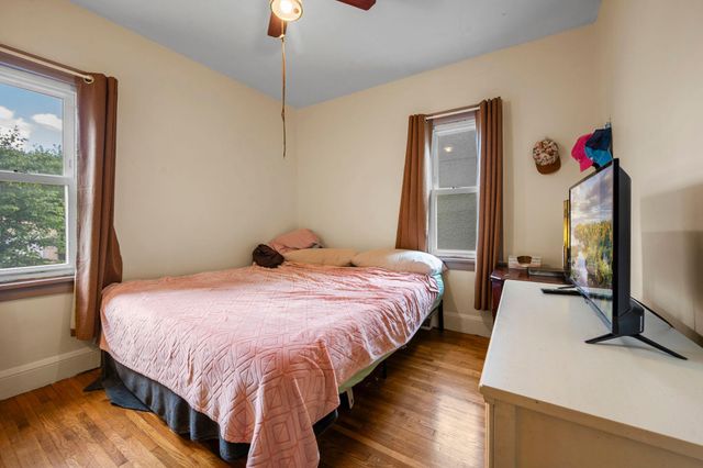 3454 Logan Avenue N, Minneapolis, MN 55412