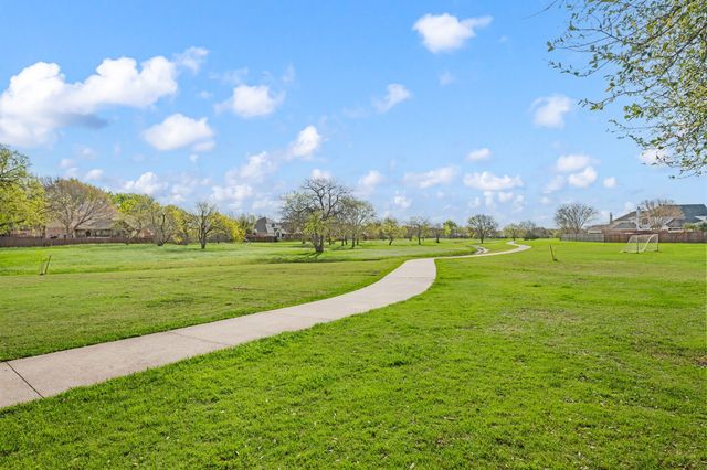 1633 Mountain Laurel Drive, Keller, TX 76248