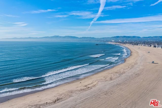 5205 Ocean Front Walk 301, Marina Del Rey, CA 90292