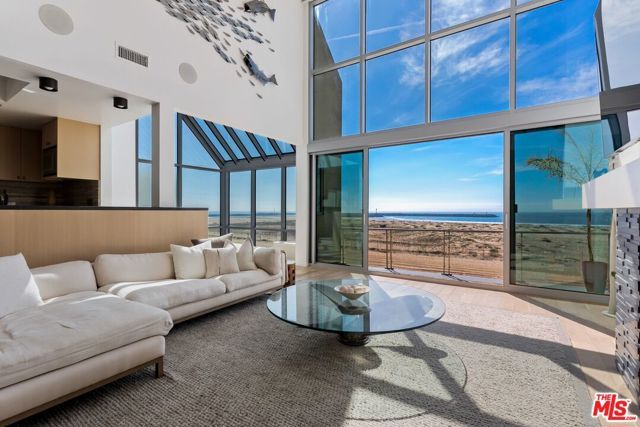 5205 Ocean Front Walk 301, Marina Del Rey, CA 90292
