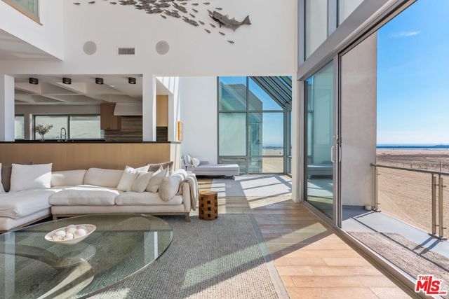 5205 Ocean Front Walk 301, Marina Del Rey, CA 90292