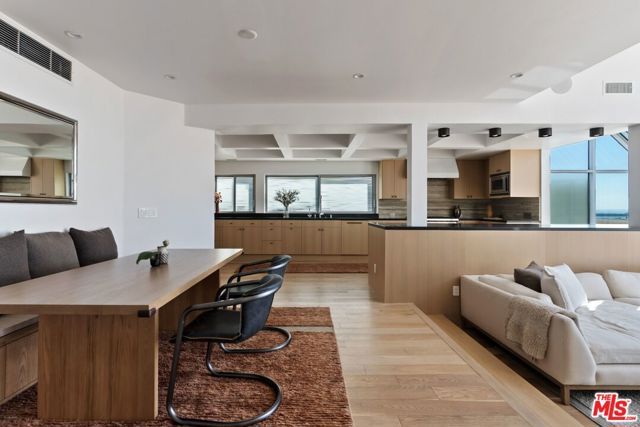 5205 Ocean Front Walk 301, Marina Del Rey, CA 90292