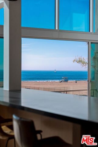 5205 Ocean Front Walk 301, Marina Del Rey, CA 90292