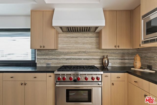 5205 Ocean Front Walk 301, Marina Del Rey, CA 90292