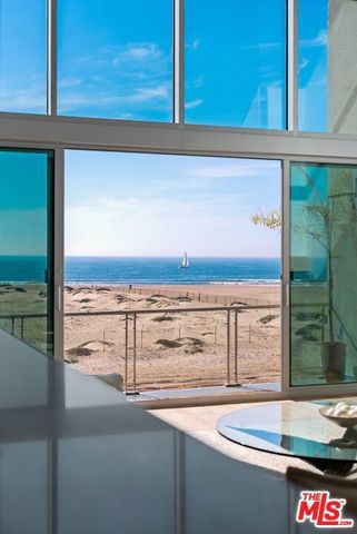 5205 Ocean Front Walk 301, Marina Del Rey, CA 90292