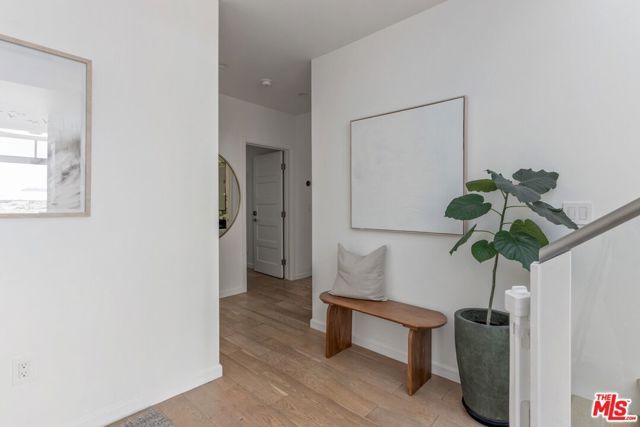 5205 Ocean Front Walk 301, Marina Del Rey, CA 90292