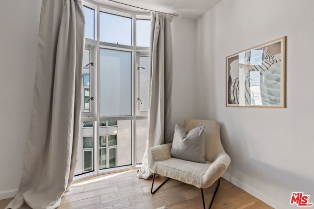 5205 Ocean Front Walk 301, Marina Del Rey, CA 90292