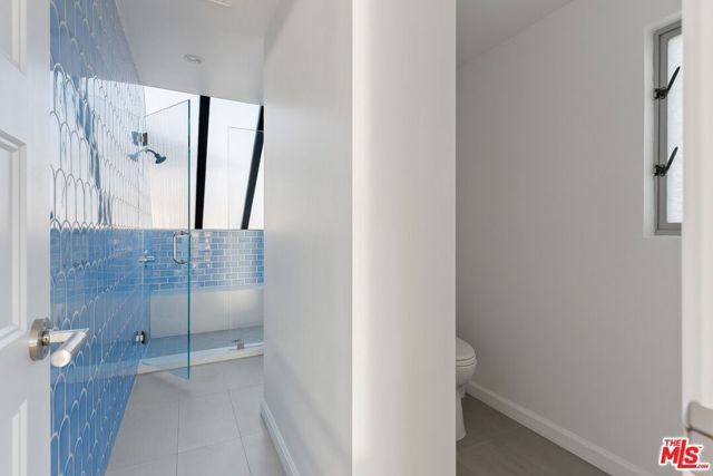 5205 Ocean Front Walk 301, Marina Del Rey, CA 90292