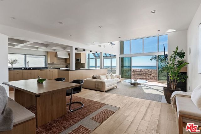 5205 Ocean Front Walk 301, Marina Del Rey, CA 90292