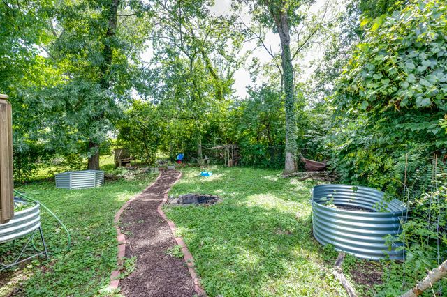 2604 Vista Ln, Nashville, TN 37207