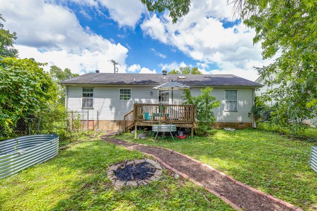 2604 Vista Ln, Nashville, TN 37207