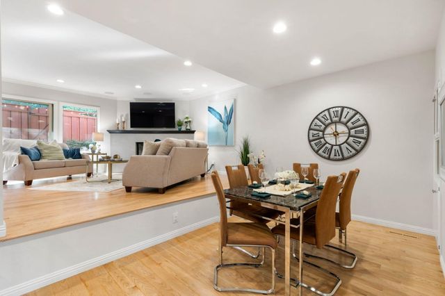 18400 Overlook Road 56, Los Gatos, CA 95030