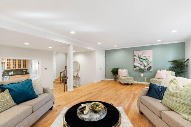 18400 Overlook Road 56, Los Gatos, CA 95030