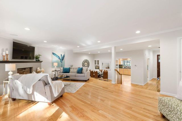 18400 Overlook Road 56, Los Gatos, CA 95030