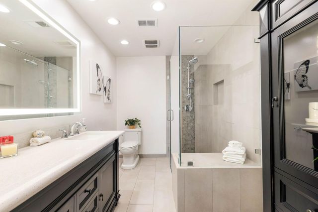 18400 Overlook Road 56, Los Gatos, CA 95030