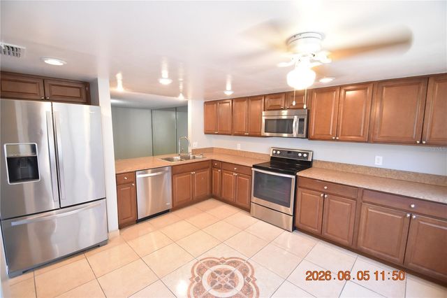 5125 PURITAN CIRCLE 1103, Tampa, FL 33617