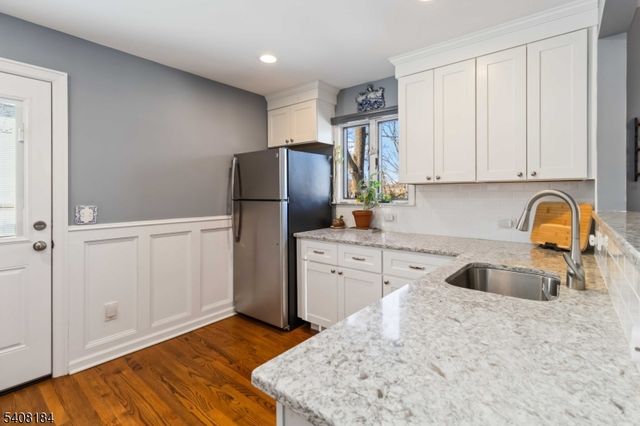 515 Herrick Dr, Rockaway Twp., NJ 07866