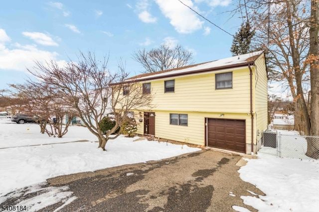 515 Herrick Dr, Rockaway Twp., NJ 07866