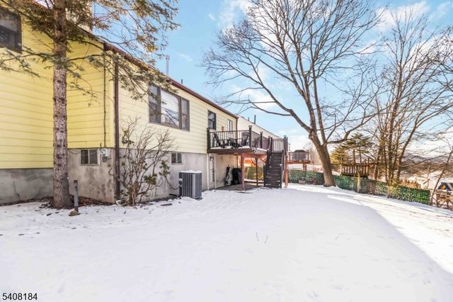 515 Herrick Dr, Rockaway Twp., NJ 07866