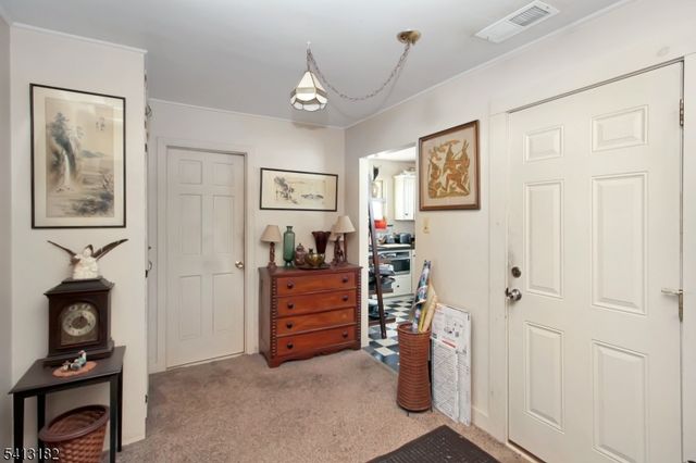 80 W River Styx Rd, Hopatcong Boro, NJ 07843