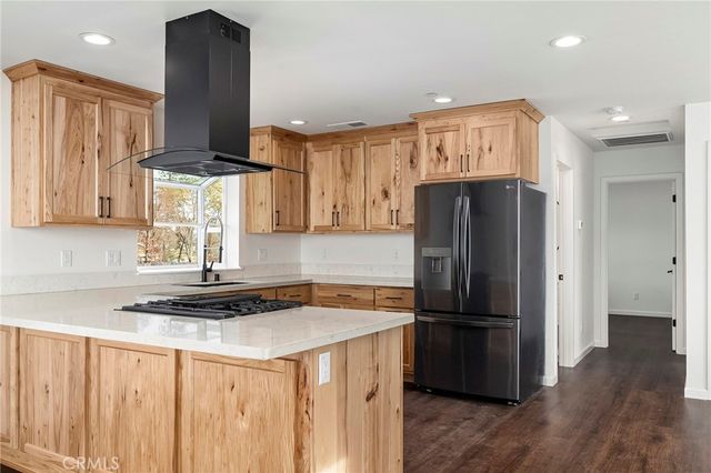 5660 Angel Drive, Paradise, CA 95969