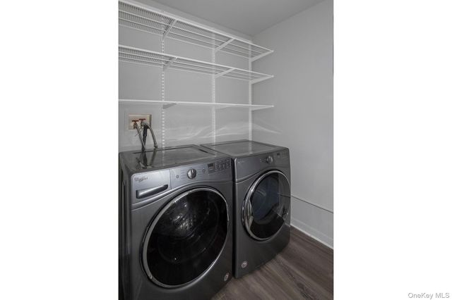 5000 Townhouse Drive 5205, Coram, NY 11727