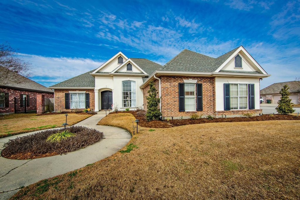 3408 Caleb Dr, Houma, LA 70360