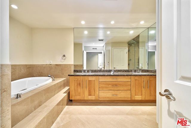 13078 Mindanao Way 314, Marina Del Rey, CA 90292