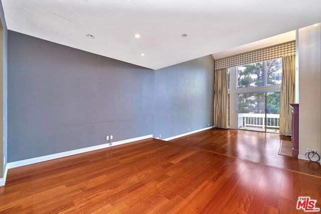 13078 Mindanao Way 314, Marina Del Rey, CA 90292