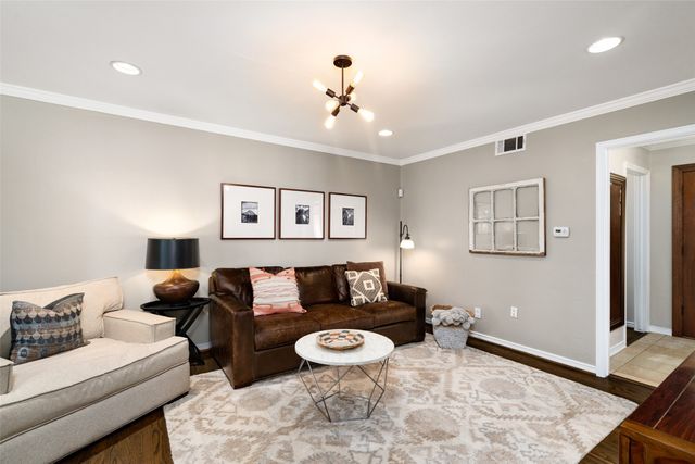 7208 Bucknell Drive, Dallas, TX 75214