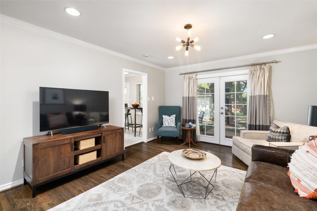 7208 Bucknell Drive, Dallas, TX 75214
