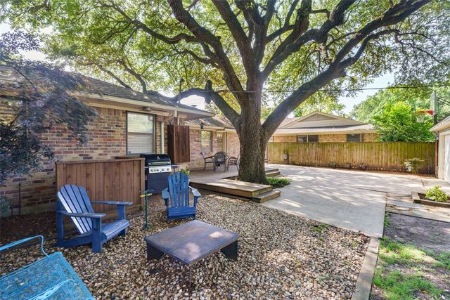 7208 Bucknell Drive, Dallas, TX 75214