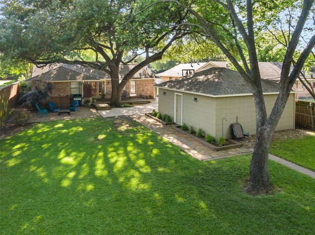 7208 Bucknell Drive, Dallas, TX 75214
