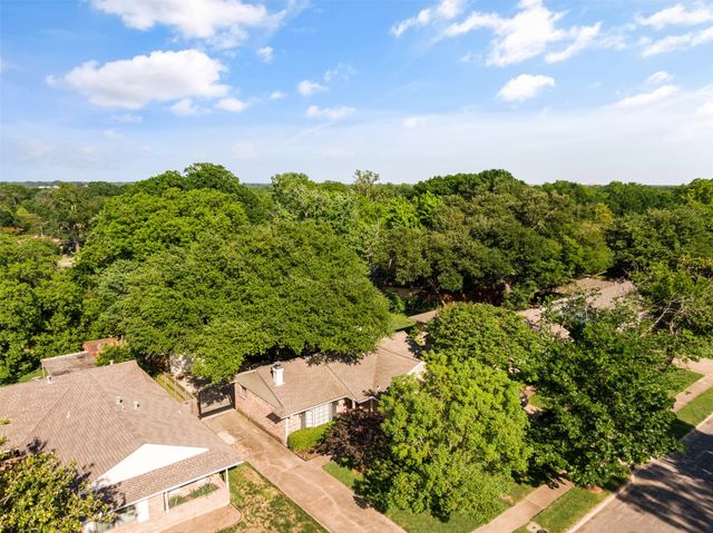 7208 Bucknell Drive, Dallas, TX 75214