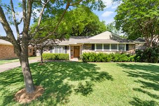 7208 Bucknell Drive, Dallas, TX 75214