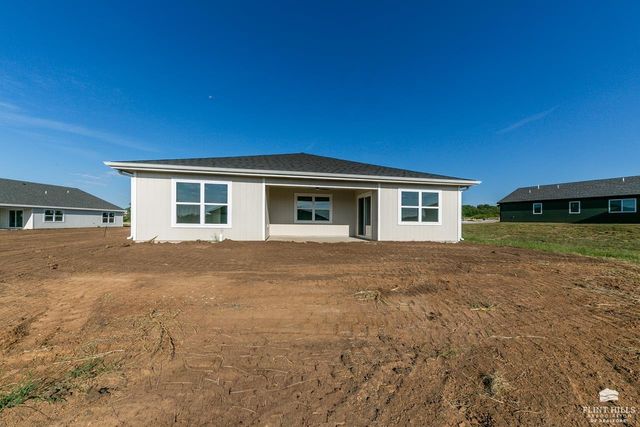 4835 Jackie's Way, Manhattan, KS 66502
