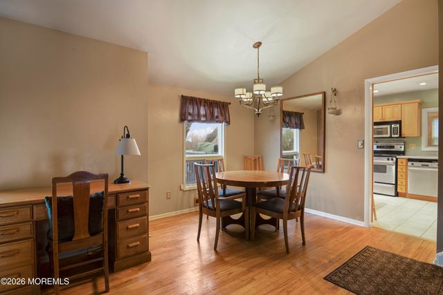 12 Kester Drive, Edison, NJ 08817