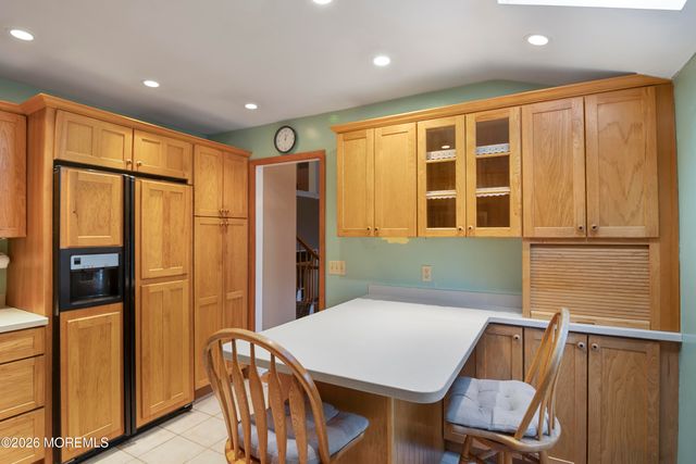 12 Kester Drive, Edison, NJ 08817