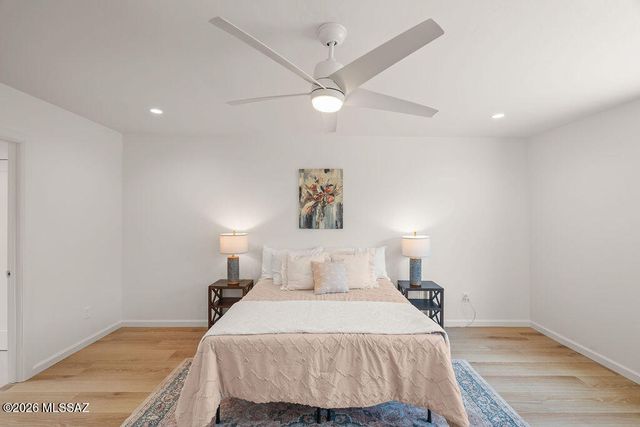 2566 N Avenida San Valle, Tucson, AZ 85715
