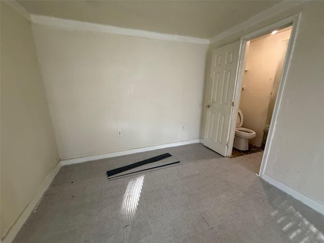 5501 Malmedy Road, Houston, TX 77033