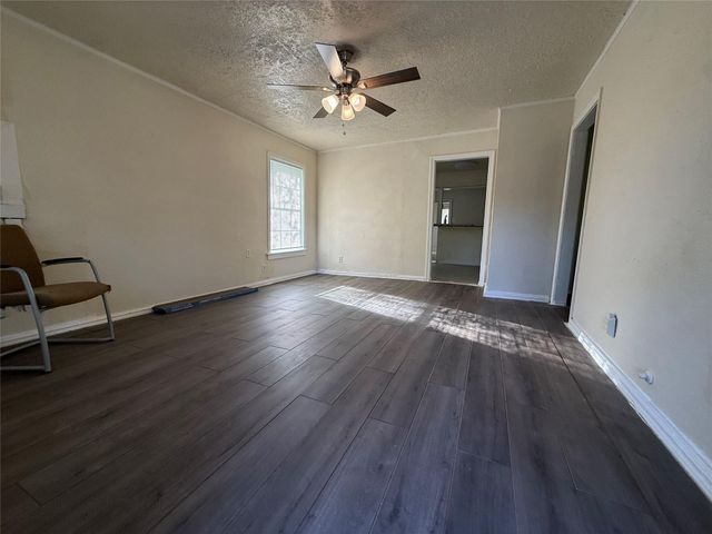 5501 Malmedy Road, Houston, TX 77033